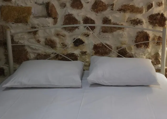 Guest house Iliotropio Art